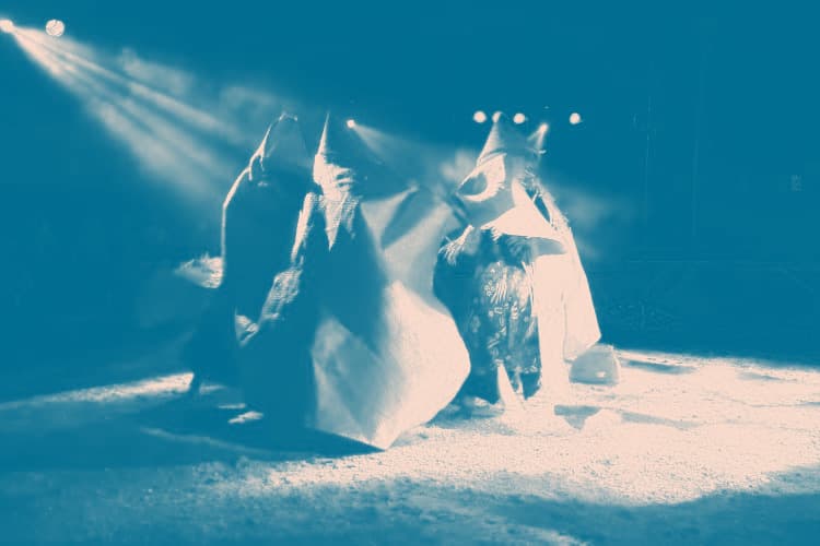 Stage Corner Community - Image 1