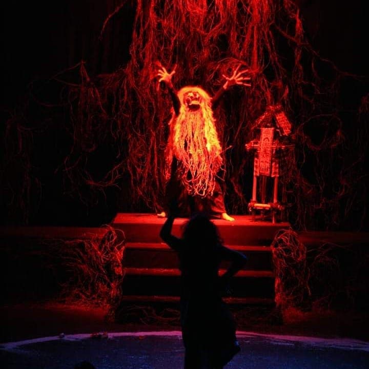 Stage Corner Community - Image 5